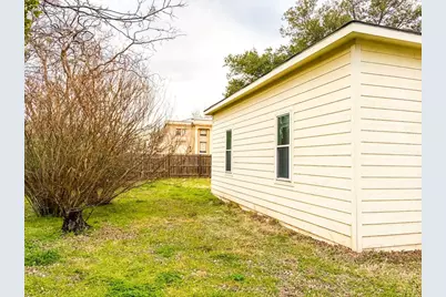 200 S 3rd Street, Wortham, TX 76693 - Photo 19