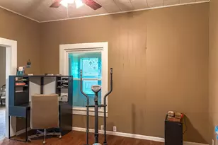 200 S 3rd St, Wortham, TX 76693 - Photo 11