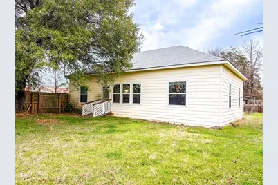 200 S 3rd Street, Wortham, TX 76693 - Photo 23