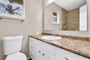 1308 Raborn St, Bowie, TX 76230 - Photo 11