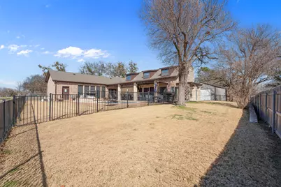 5014 Largo Drive, Granbury, TX 76049 - Photo 35