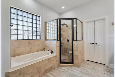 5014 Largo Drive, Granbury, TX 76049 - Photo 23