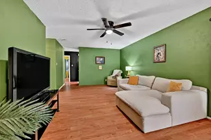 813 Glen Key St, Denison, TX 75020 - Photo 7