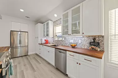 8613 Lakeside Drive, Rowlett, TX 75088 - Photo 9