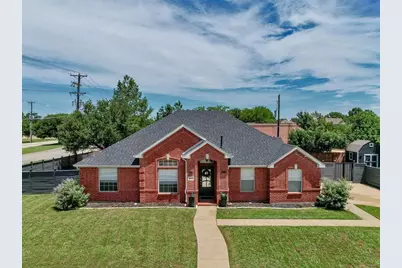 8613 Lakeside Drive, Rowlett, TX 75088 - Photo 1