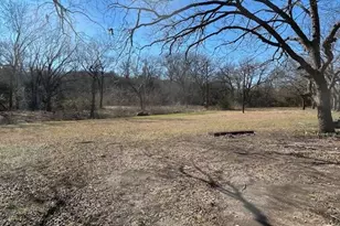 214 Whispering Oaks St, Whitewright, TX 75491 - Photo 37