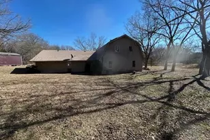 214 Whispering Oaks St, Whitewright, TX 75491 - Photo 35