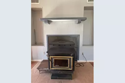 214 Whispering Oaks Street, Whitewright, TX 75491 - Photo 9