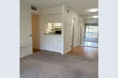 4845 Cedar Springs Road #267, Dallas, TX 75219 - Photo 5