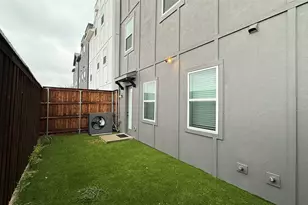 2635 Carmelita St, Dallas, TX 75212 - Photo 17