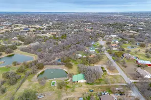 533 W Paloma Ct, Fort Worth, TX 76108 - Photo 5