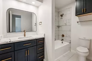 3114 Windsor Rd, Carrollton, TX 75007 - Photo 19