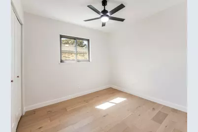 3114 Windsor Road, Carrollton, TX 75007 - Photo 17