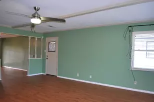 2604 W Johnson St, Denison, TX 75020 - Photo 25