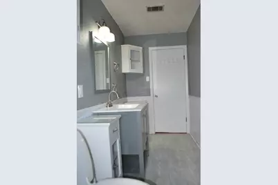 2604 W Johnson Street, Denison, TX 75020 - Photo 37