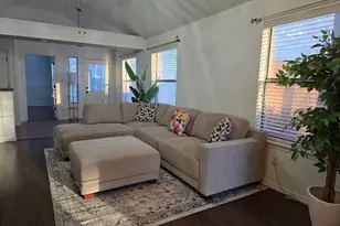 2081 Stillwater Pl, Lewisville, TX 75067 - Photo 5