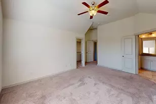 2733 Starburst Dr, Little Elm, TX 75068 - Photo 9