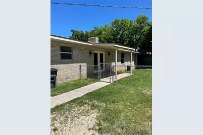 2105 W Pearl Street, Granbury, TX 76048 - Photo 19