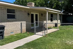 2105 W Pearl St, Granbury, TX 76048 - Photo 19