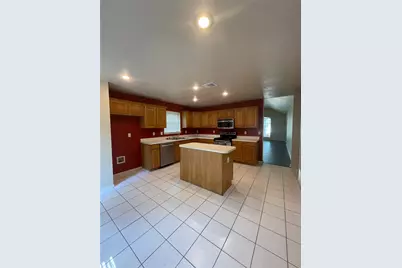 7816 Rogue River Trail, Fort Worth, TX 76137 - Photo 3