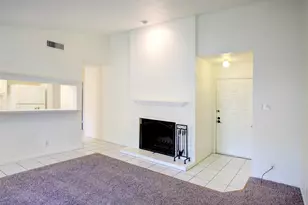 1109 Calico Ln, Arlington, TX 76011 - Photo 3