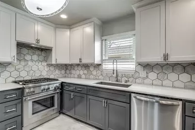 7235 Rutgers Drive, Dallas, TX 75214 - Photo 13