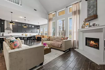 829 Edgewood Drive, DeSoto, TX 75115 - Photo 3