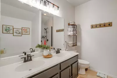 1911 Castaway Drive, Dallas, TX 75051 - Photo 29