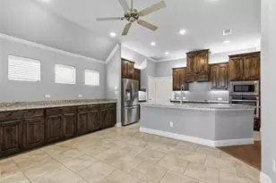 9302 Diane Ct, Fort Worth, TX 76108 - Photo 7