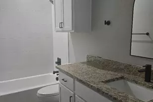 1350 Wyatt St, Waxahachie, TX 75165 - Photo 9