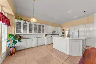 3308 N Spring Dr, Richardson, TX 75082 - Photo 15