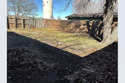 901 Meadow Mead Drive, Allen, TX 75002 - Photo 9