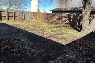 901 Meadow Mead Dr, Allen, TX 75002 - Photo 9