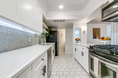 5901 Copperwood Lane #1135, Dallas, TX 75248 - Photo 13