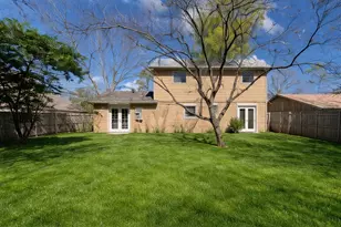 1200 Rebecca Ln, Arlington, TX 76014 - Photo 13