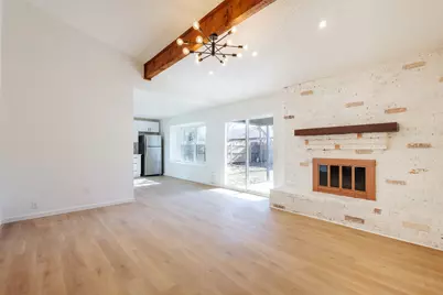 3921 Teaberry Lane, Fort Worth, TX 76133 - Photo 3