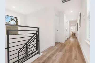 2610 Birmingham Avenue, Dallas, TX 75215 - Photo 7