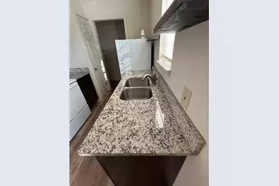 418 Hallvale Drive, Fort Worth, TX 76108 - Photo 7