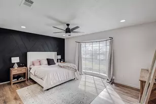 404 Mountainview Dr, Hurst, TX 76054 - Photo 13