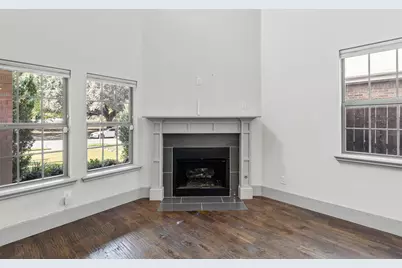 3818 W 7th Street, Fort Worth, TX 76107 - Photo 5