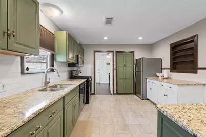 1308 Myrtle Street, Denton, TX 76201 - Photo 5