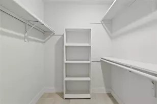 1934 Creek Wood Ct, Irving, TX 75060 - Photo 9