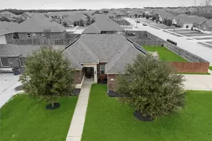 525 Meadow Springs Dr, Glenn Heights, TX 75154 - Photo 25