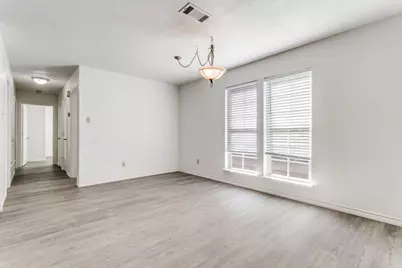 2121 Stone Moss Lane, Grapevine, TX 76051 - Photo 5