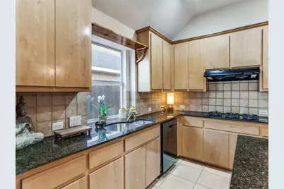 6708 Briarwood Drive, Fort Worth, TX 76132 - Photo 11