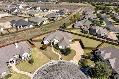 10701 Francis Drive, Waco, TX 76712 - Photo 37