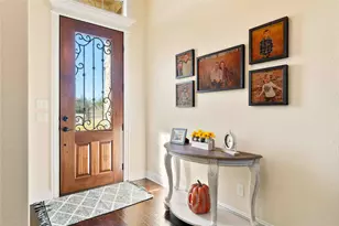 10701 Francis Dr, Waco, TX 76712 - Photo 3