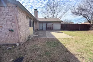 2003 Statler Dr, Carrollton, TX 75007 - Photo 25