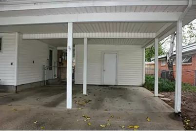 1815 John Smith Drive, Irving, TX 75061 - Photo 3