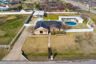 9400 Simbra Ln, Crowley, TX 76036 - Photo 37